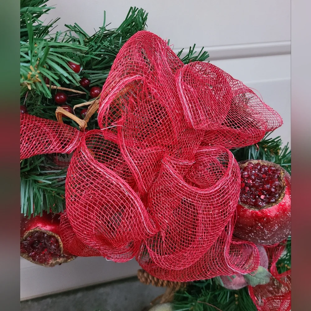 Christmas Fruit Wreath